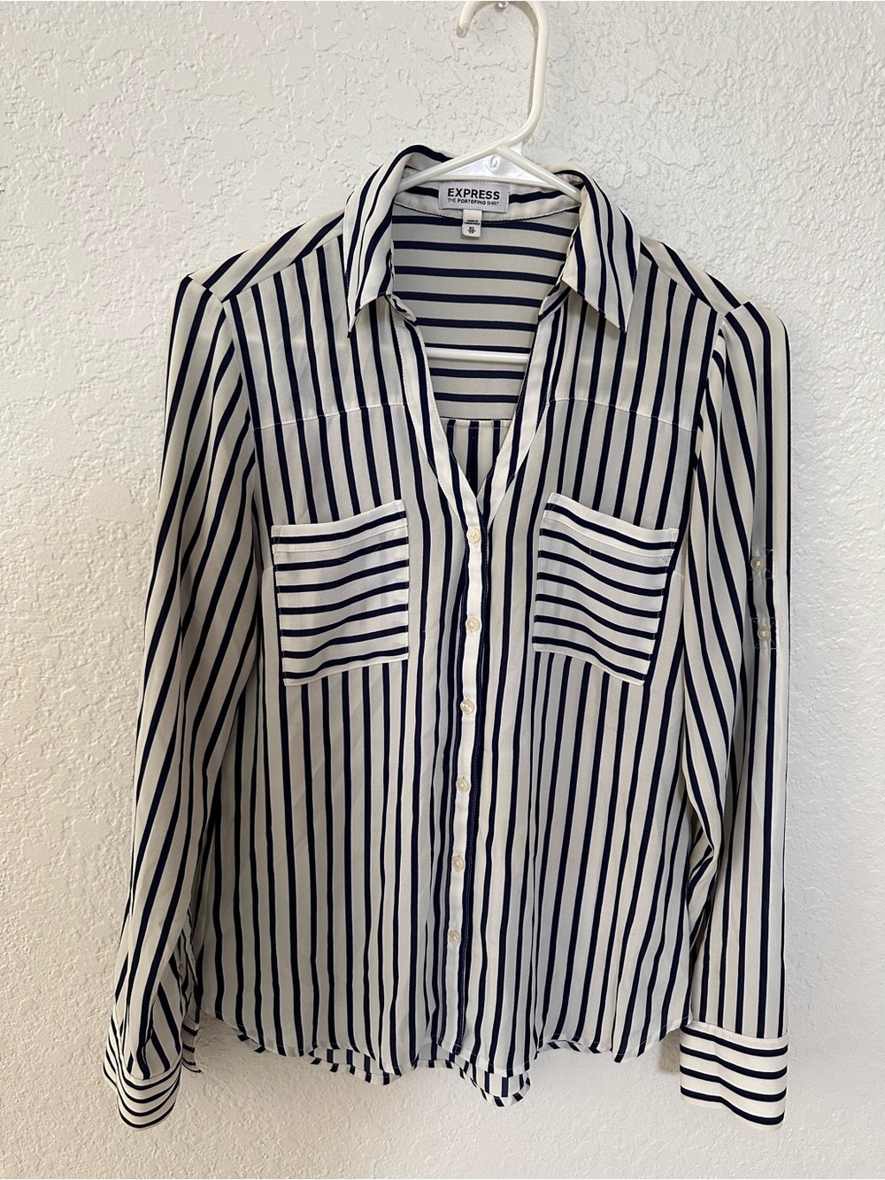 EXPRESS PORTOFINO Striped Button Down Shirt in White & Blue Size S Like New